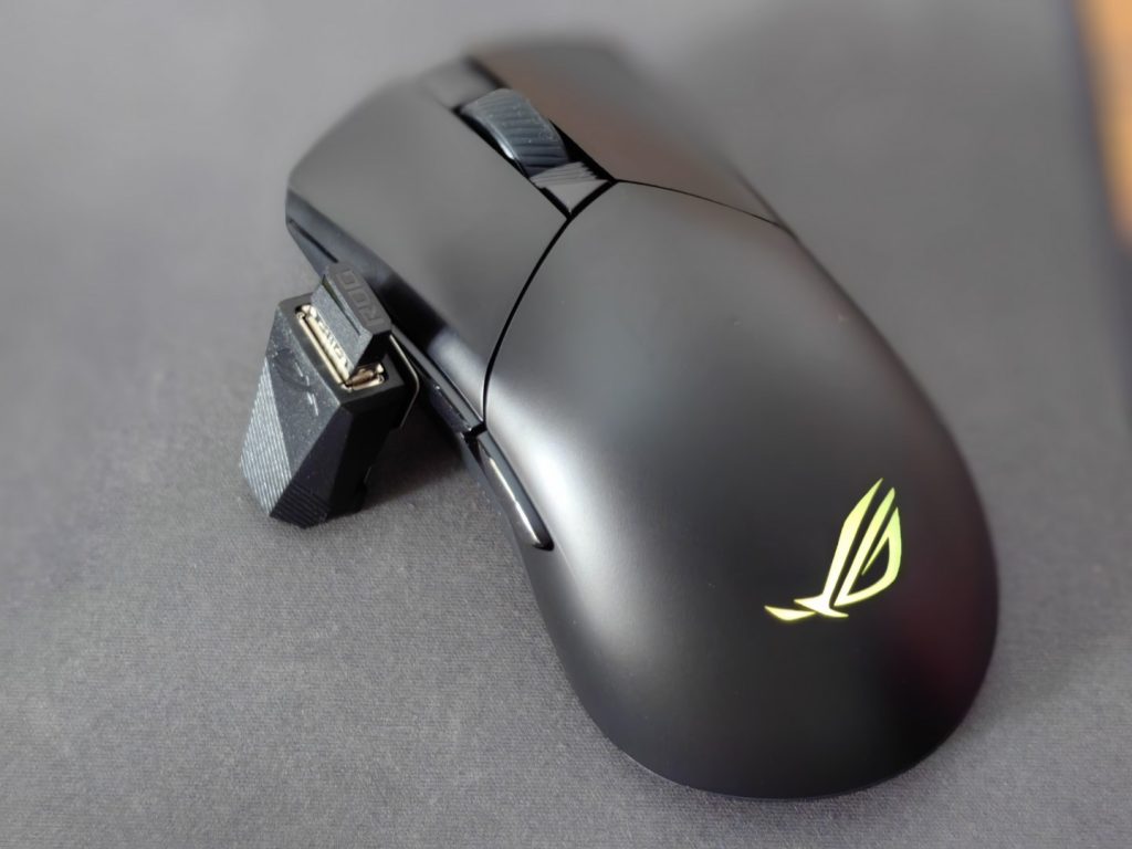 ASUS ROG GLADIUS III WIRELESS MOUSE AIMPOINT WHITE