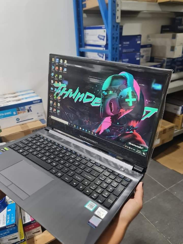 THUNDERBOBOT 911MT I5-10200H GAMING LAPTOP